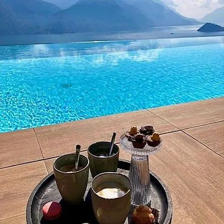 Rosa - Plesio By Lovecomo * Barna